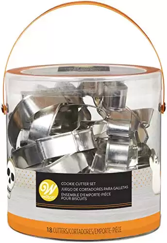 Wilton Halloween Metal Cookie Cutter Set, 18-Piece